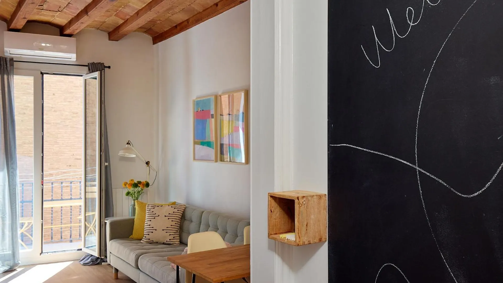 Casa Cosi - Sant Gervasi 4 Apartment Barcelona Spain